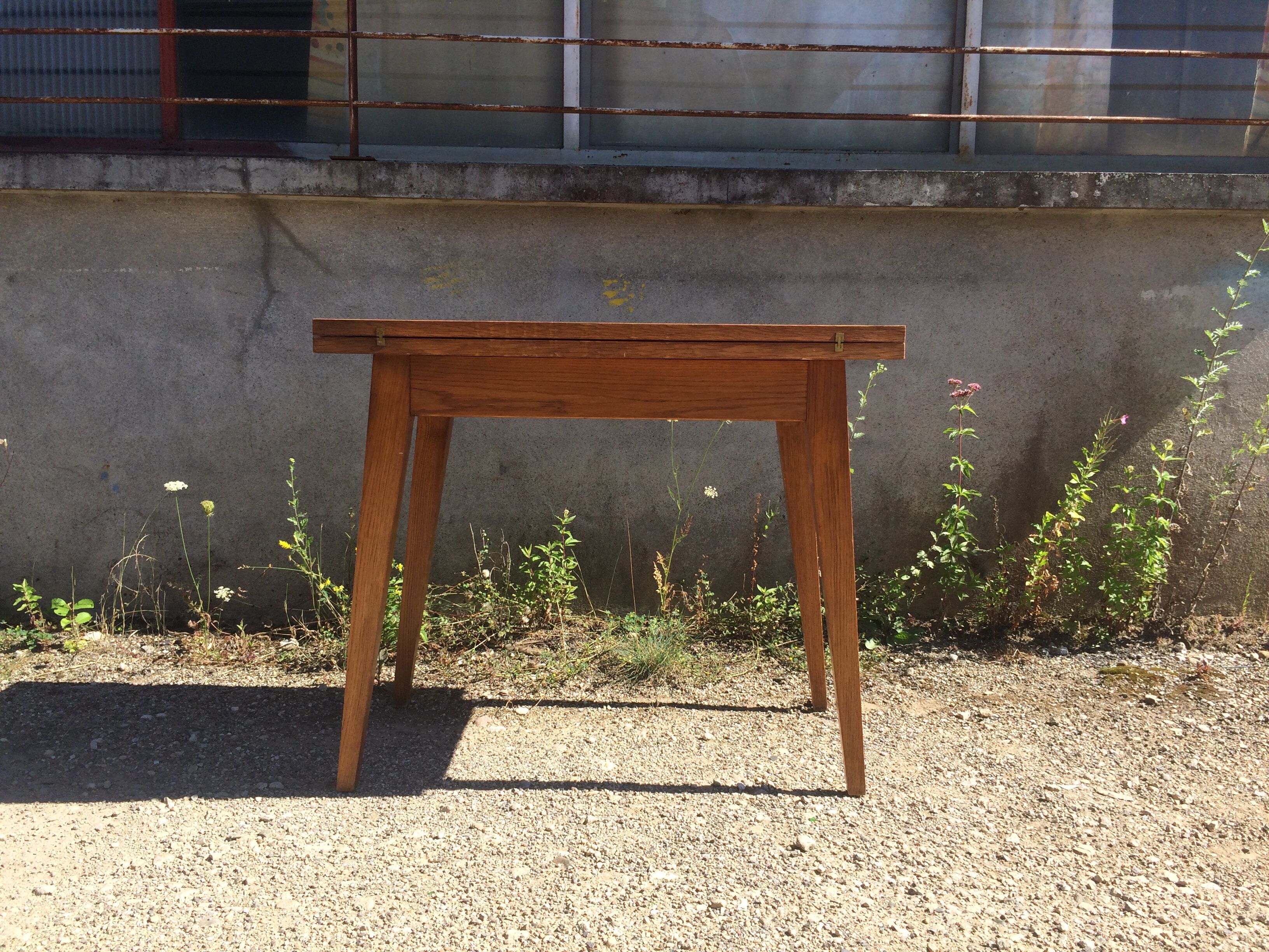 Table portfolio foot compass 50s