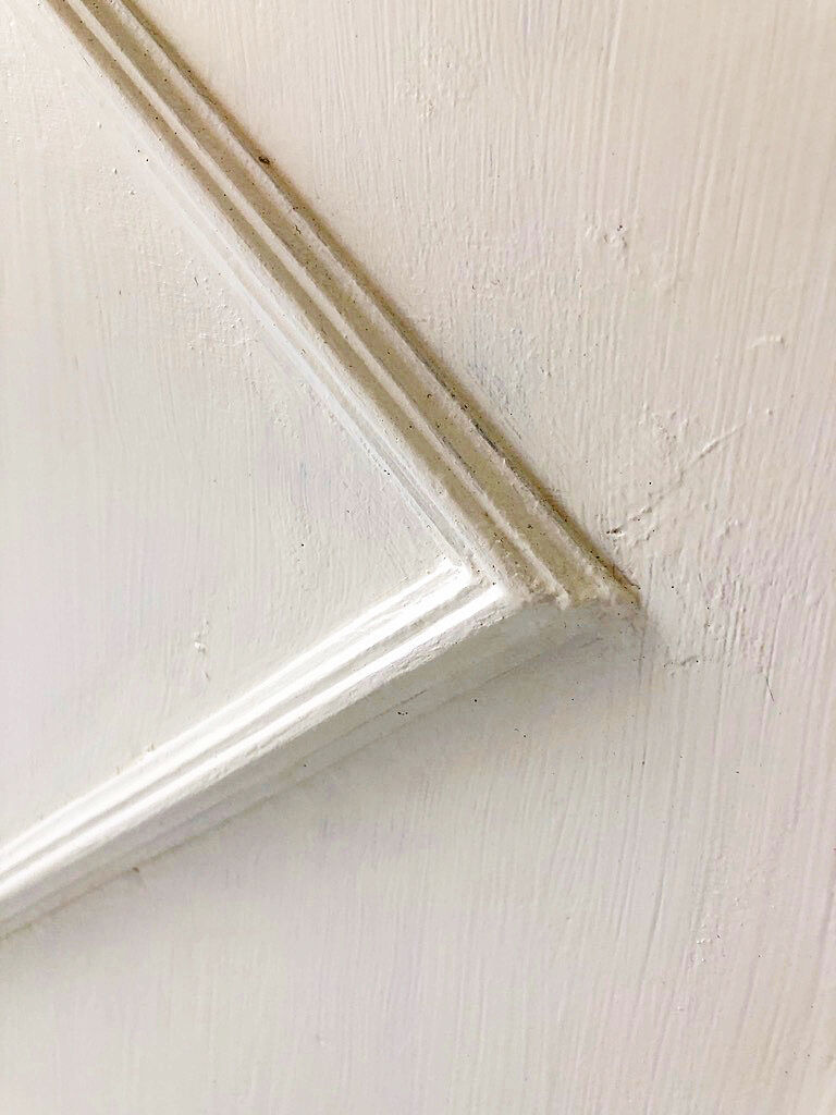 White sliding craft furniture