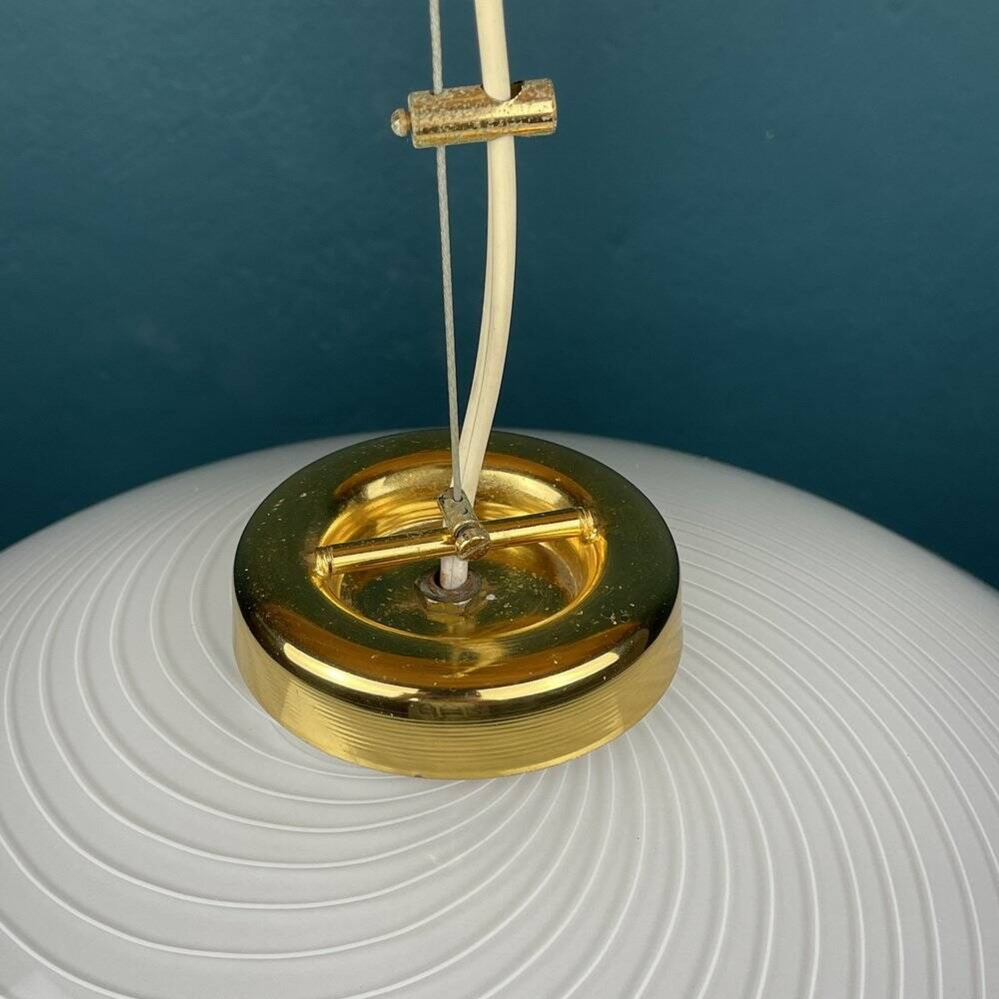 Large swirling Italian Murano glass pendant lamp, 1980s.