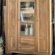 Armoire, vaisselier, bibliothèque parisienne ancienne en bois massif
