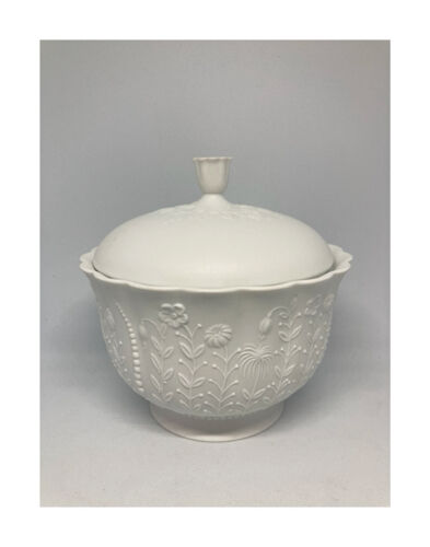 Sucrier en porcelaine