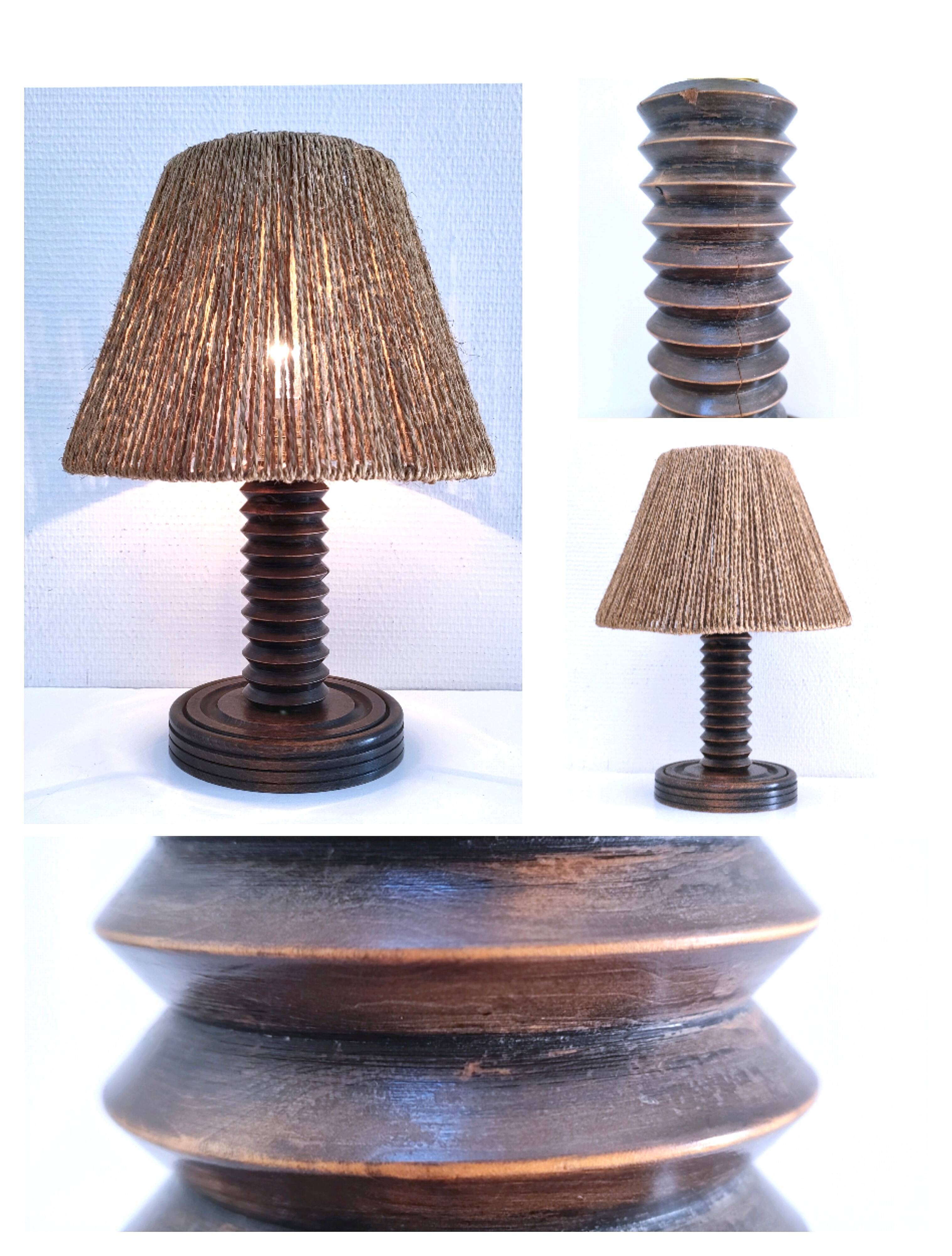 Pied de lampe bois massif par Charles Dudouyt