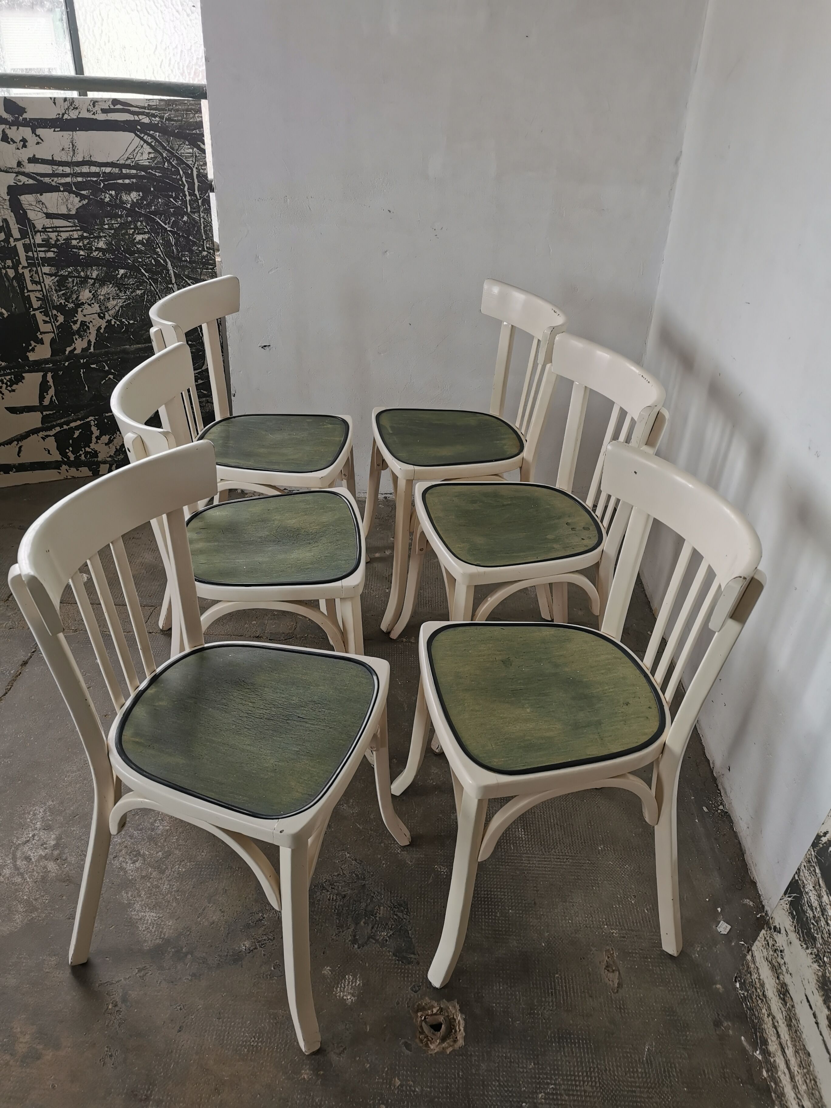 Set de 6 chaises bistrot blanches