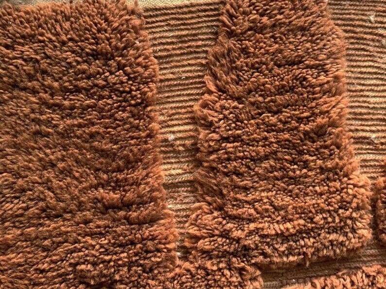 Moroccan Berber rug camel terracotta 300x200 cm – geometric pattern