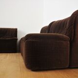 Armchairs Emmetre with Table by Guido Fareschini for Mariani, 1970s, Set of 4