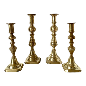Bougeoirs en laiton anciens