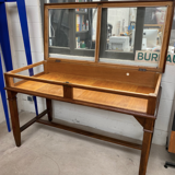 Shop showcase