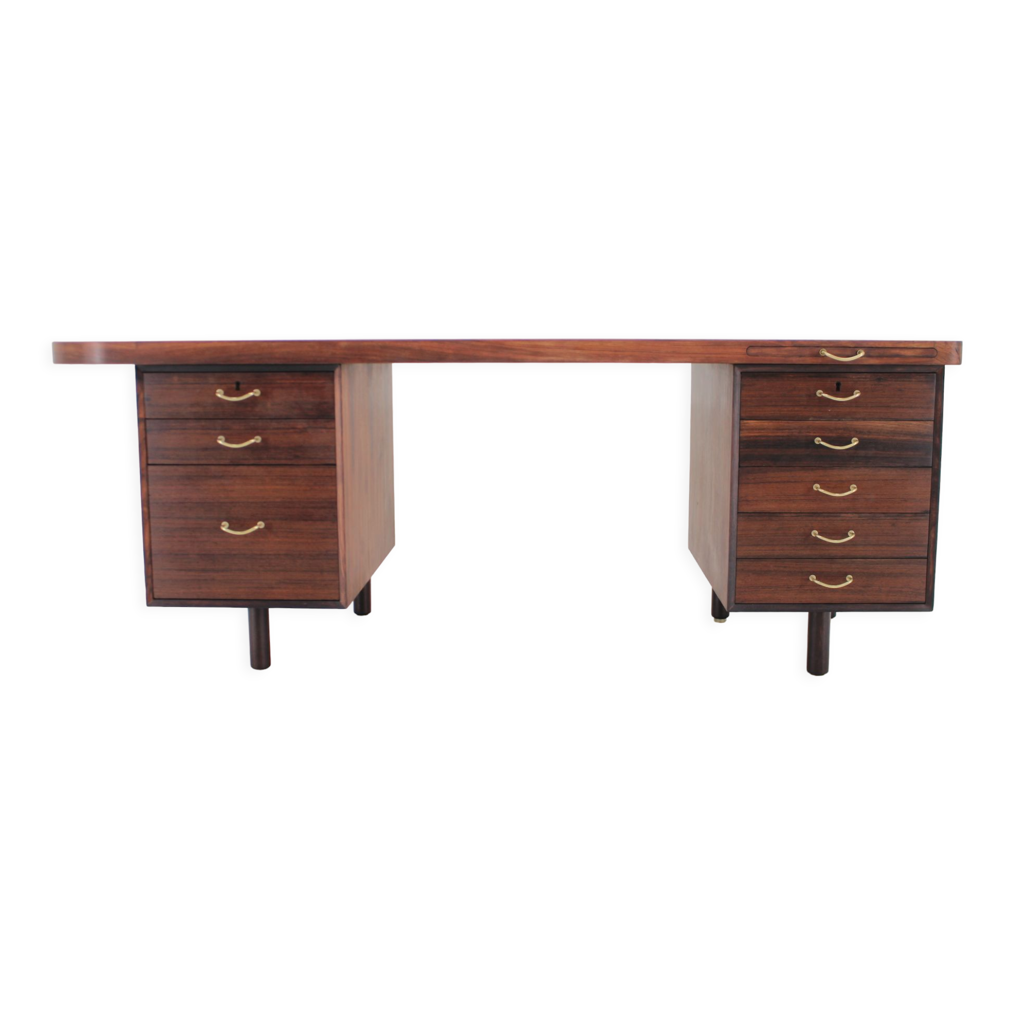 1960s Large exclusive free standing palisander desk