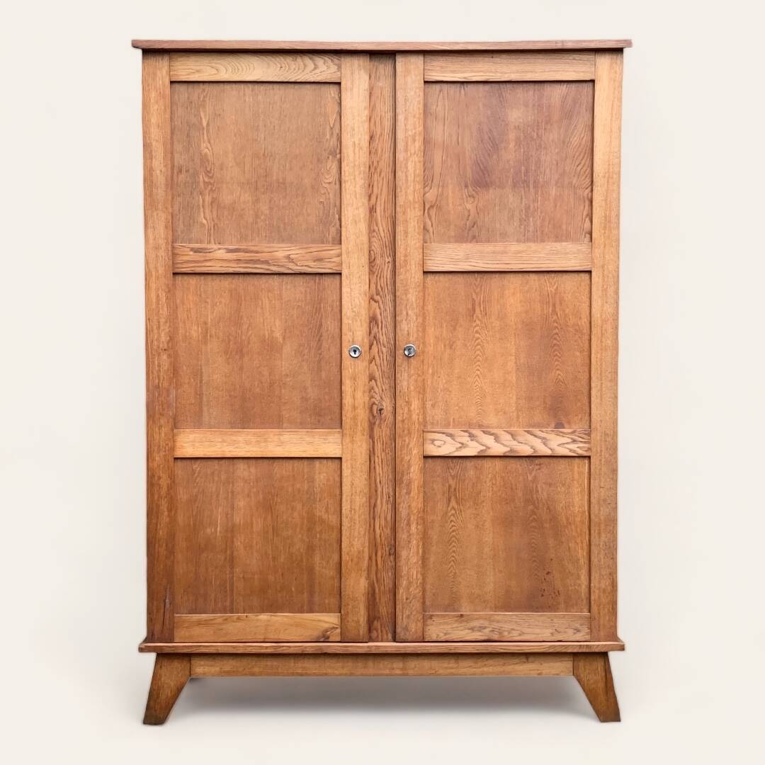 Solid oak compass foot cabinet René Gabriel 1945