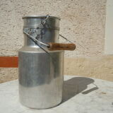 Pot à lait métal 2 litres