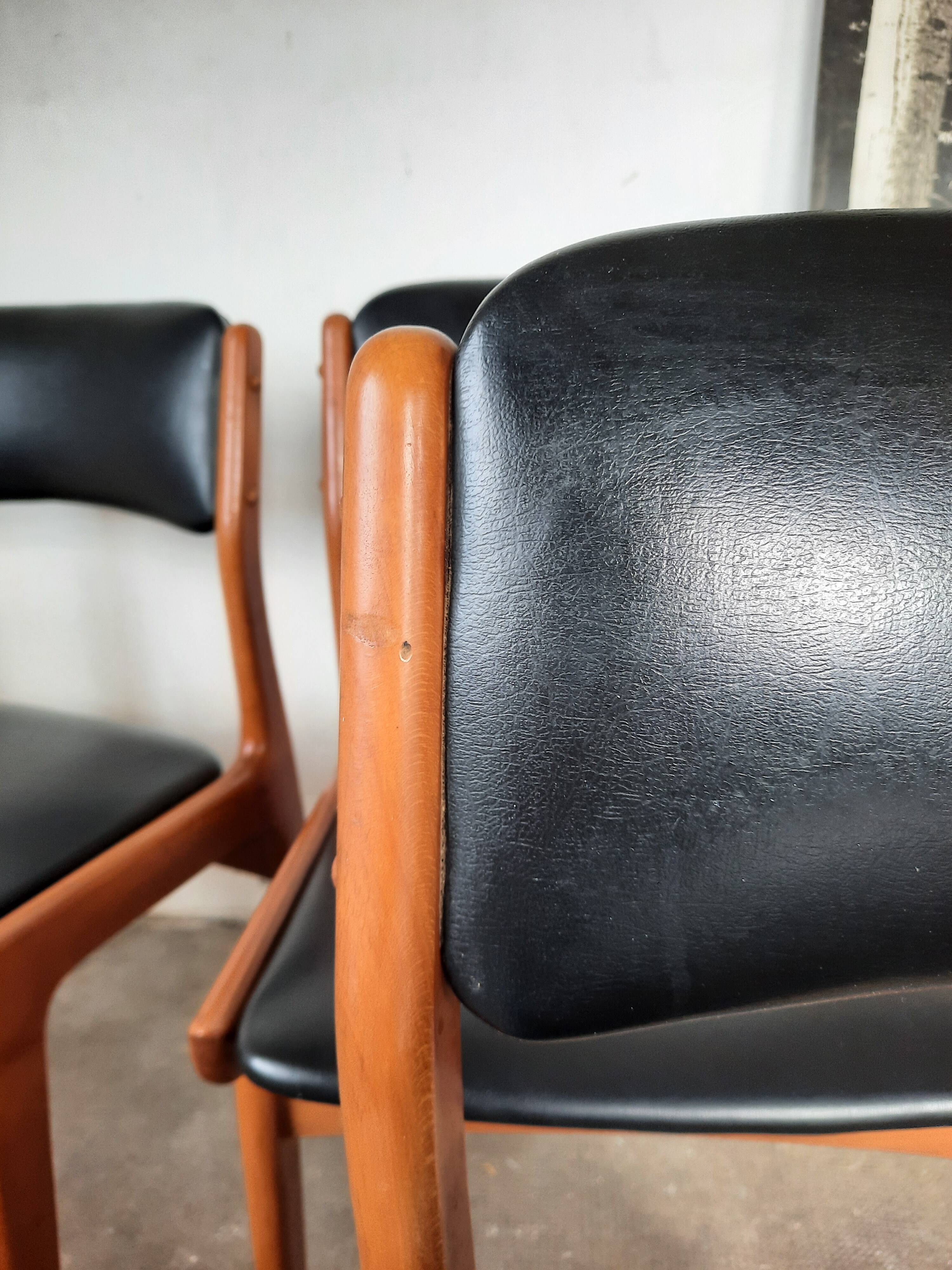 Set de 4 chaises scandinave,  Skaï  année  70