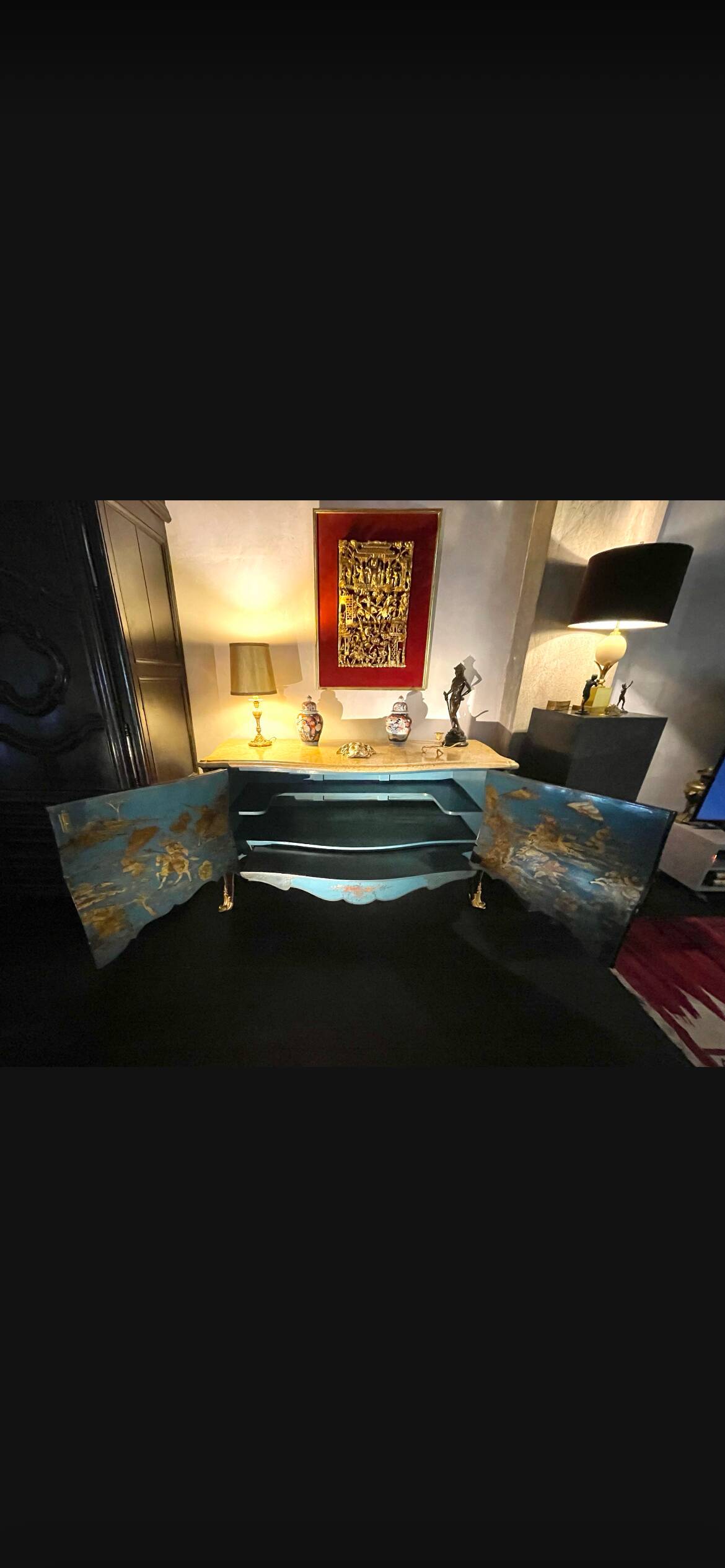 Louis XV Chinese lacquer commode