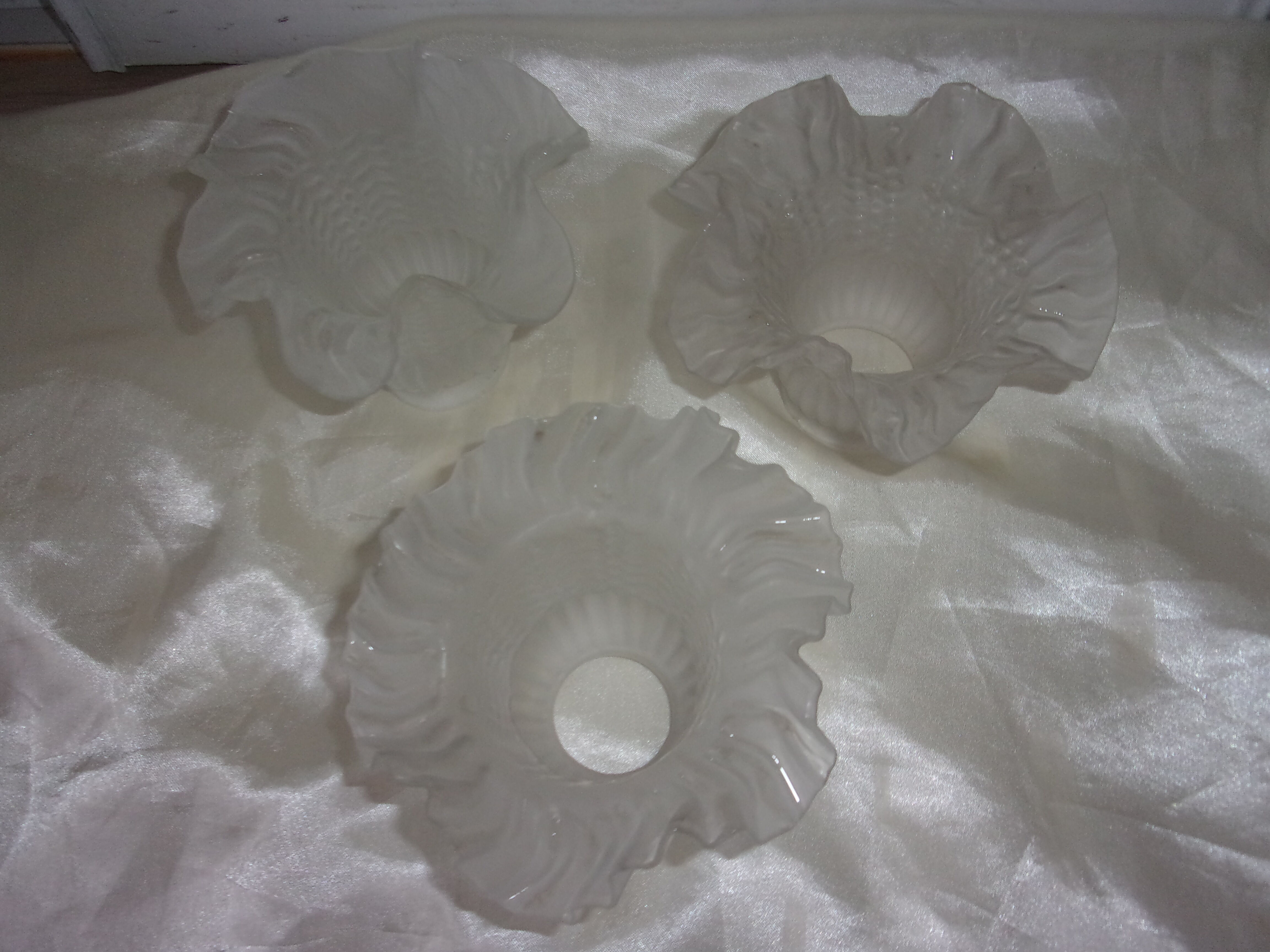 Set of 3 tulip lampshades
