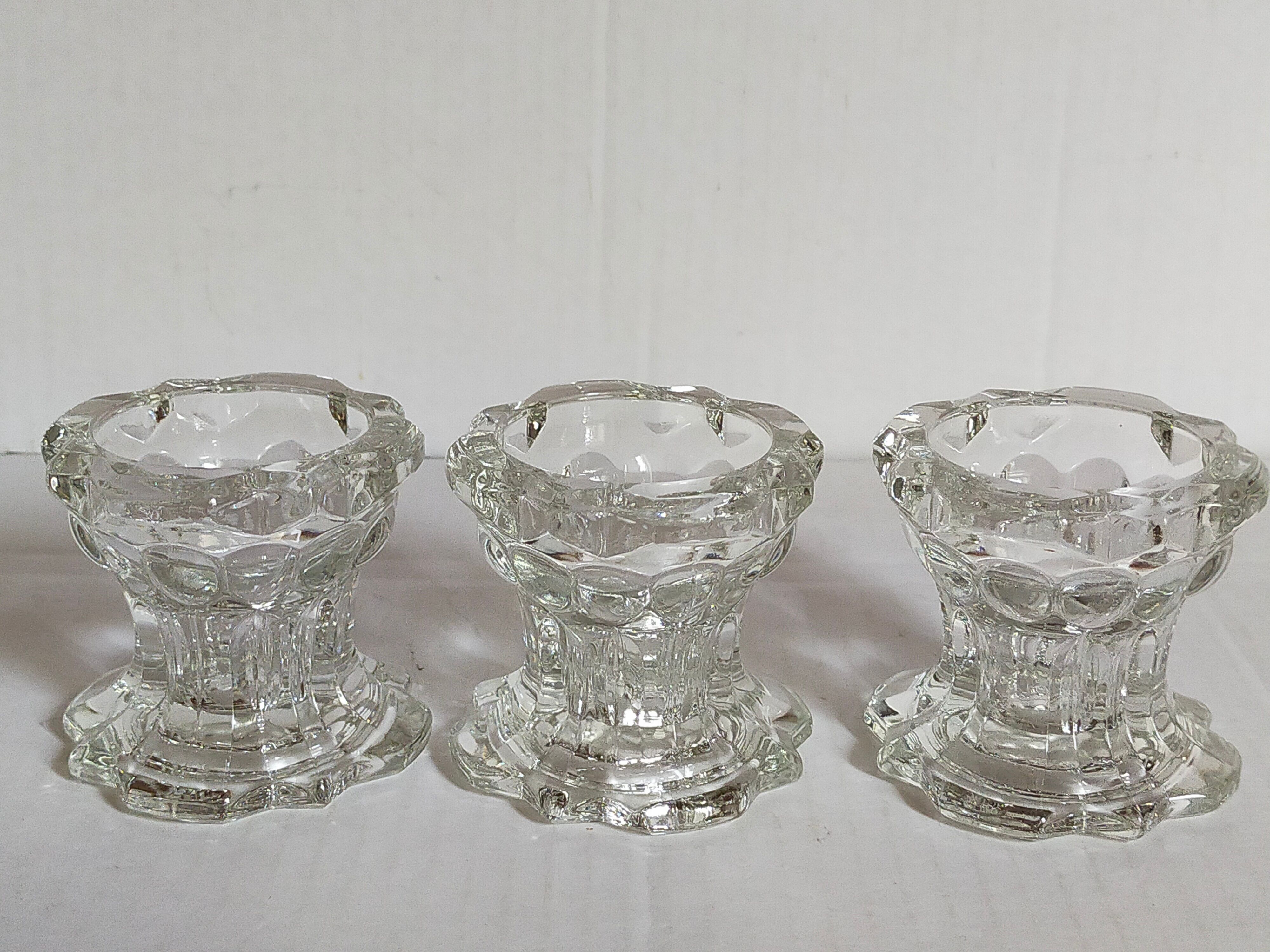 PRODUCT POP UP CHRISTMAS 2022 Trio of vintage pressed glass candle holders