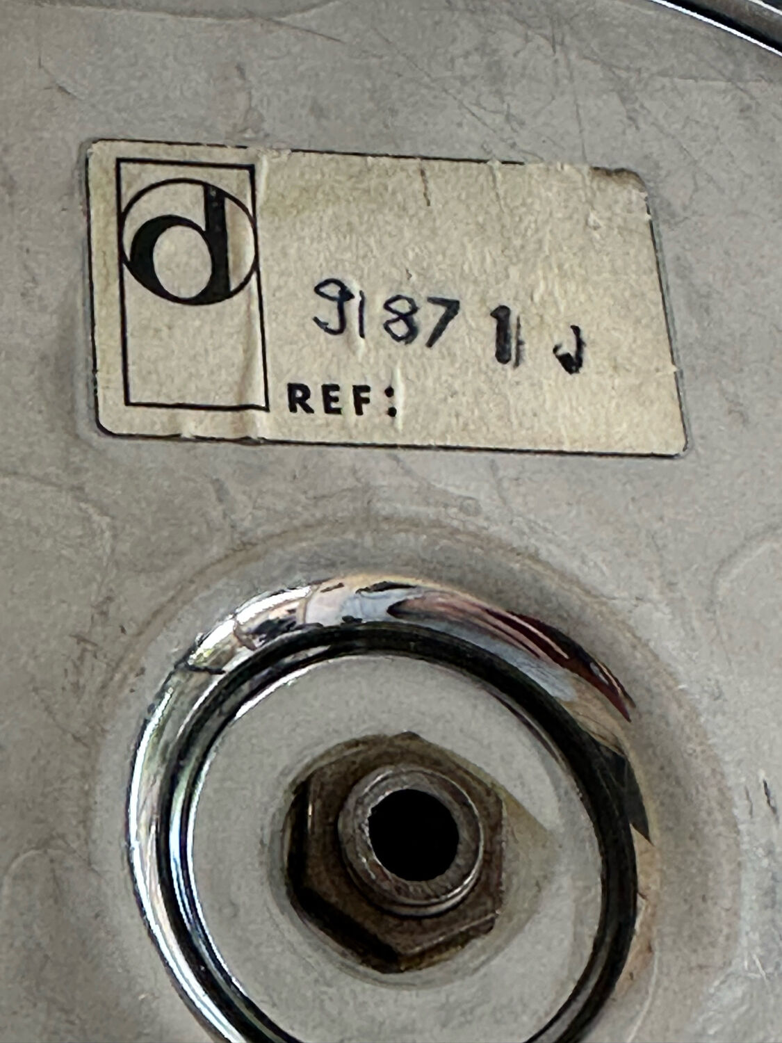 Lampe en métal chromé années 1970
