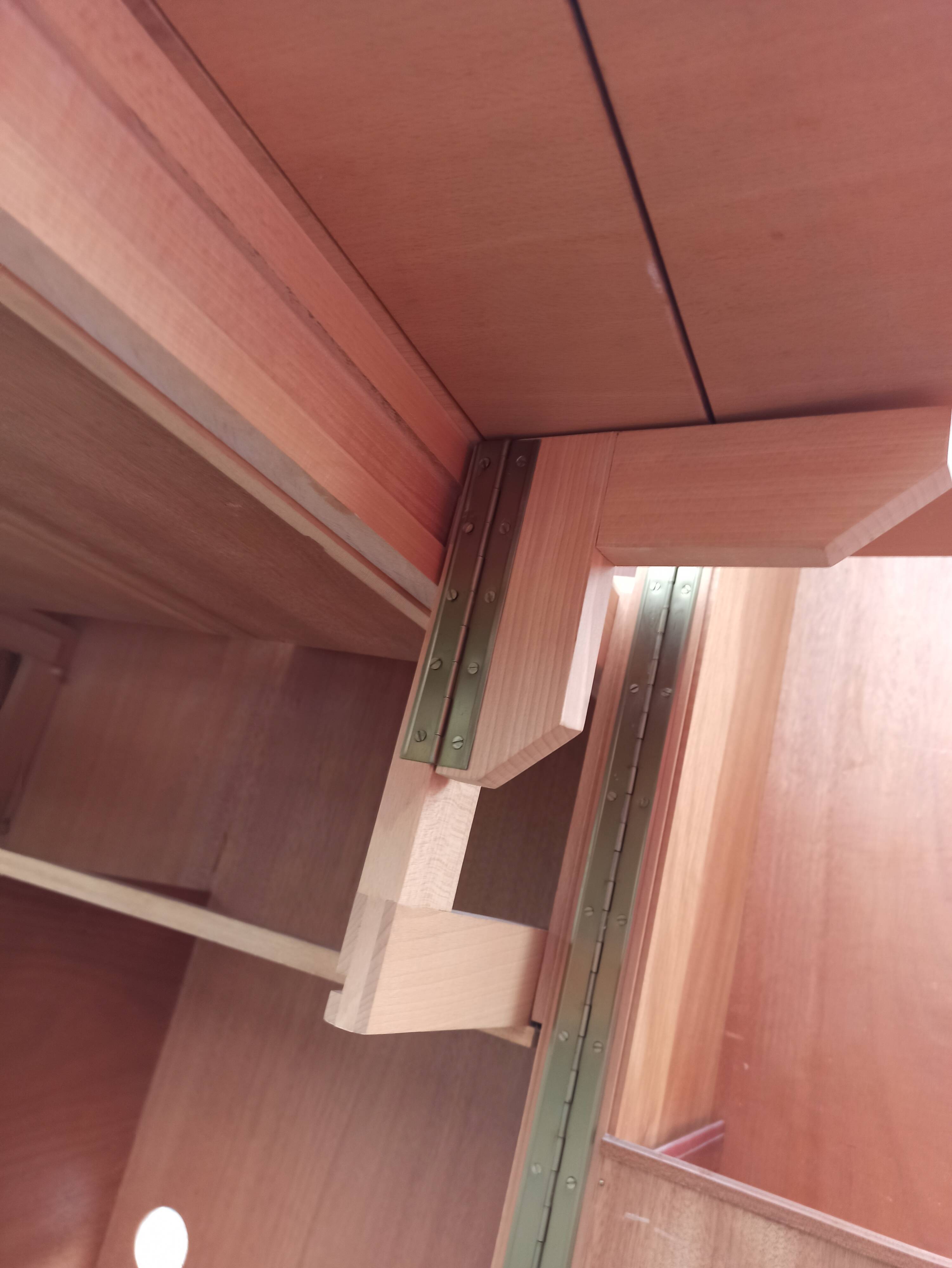 Folding desk says "Magic box" by designers Mummenthaler - Meier, Switzerland
