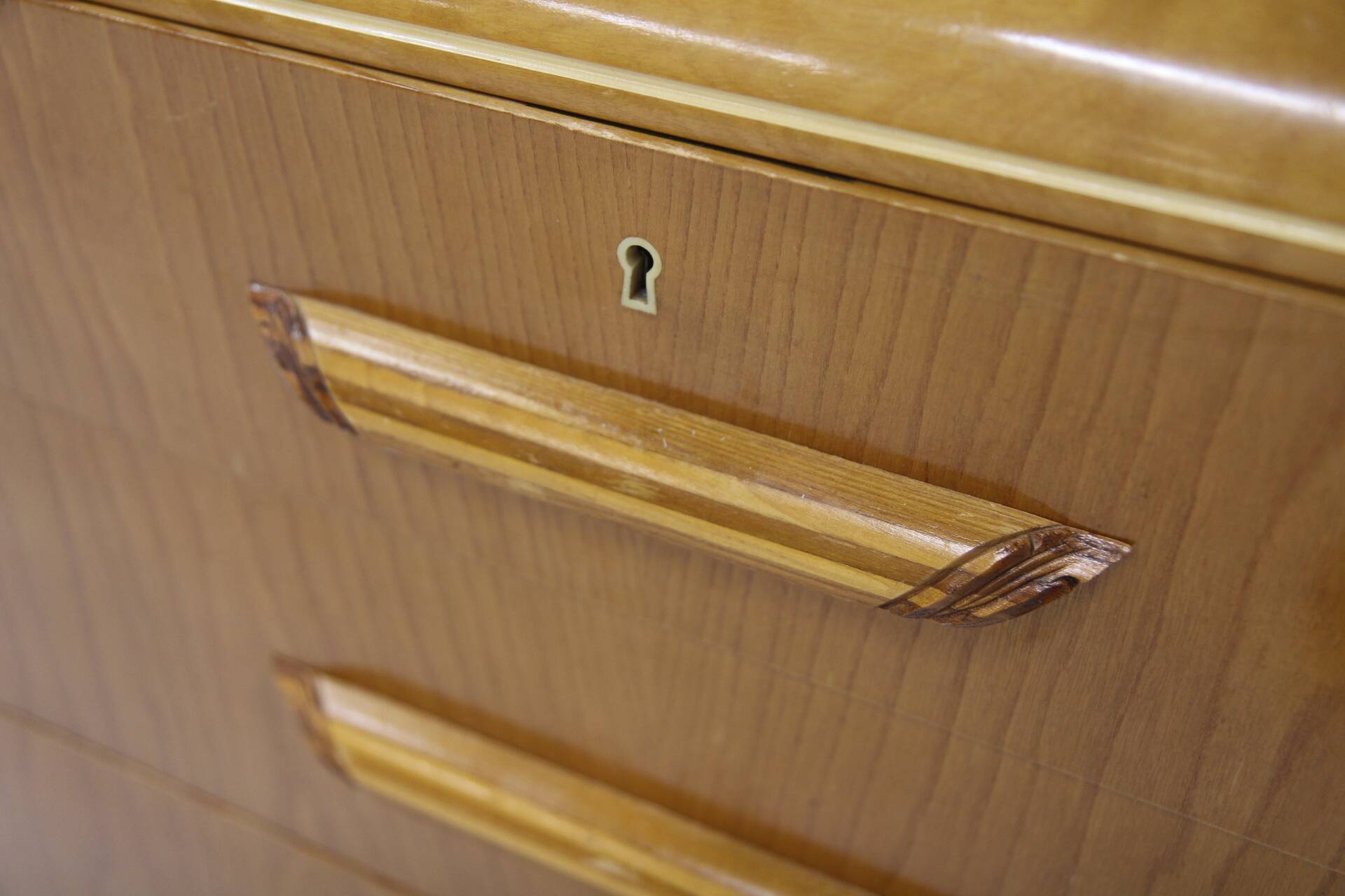 Scandinavian elm chest of drawers, Swedish modern, Sweden, 1940