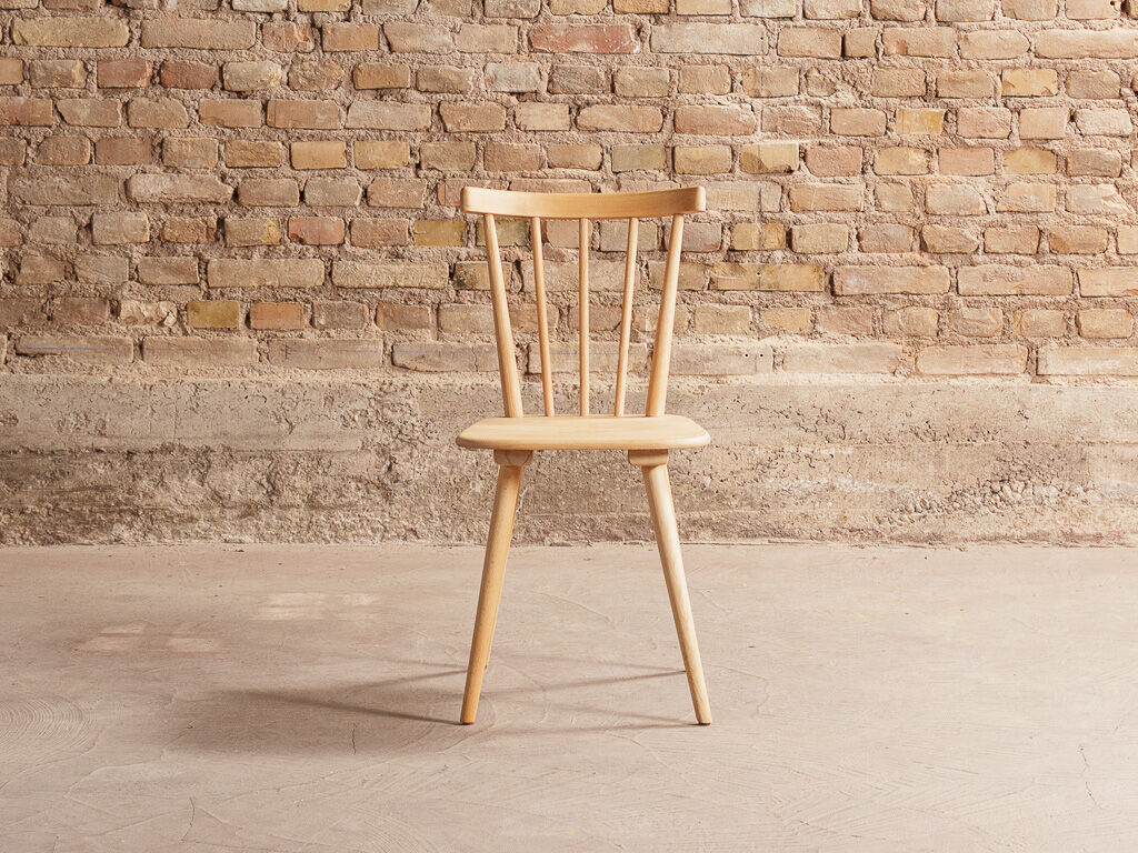 Set of 6 solid beech bar chairs completely renovated, circa 1960