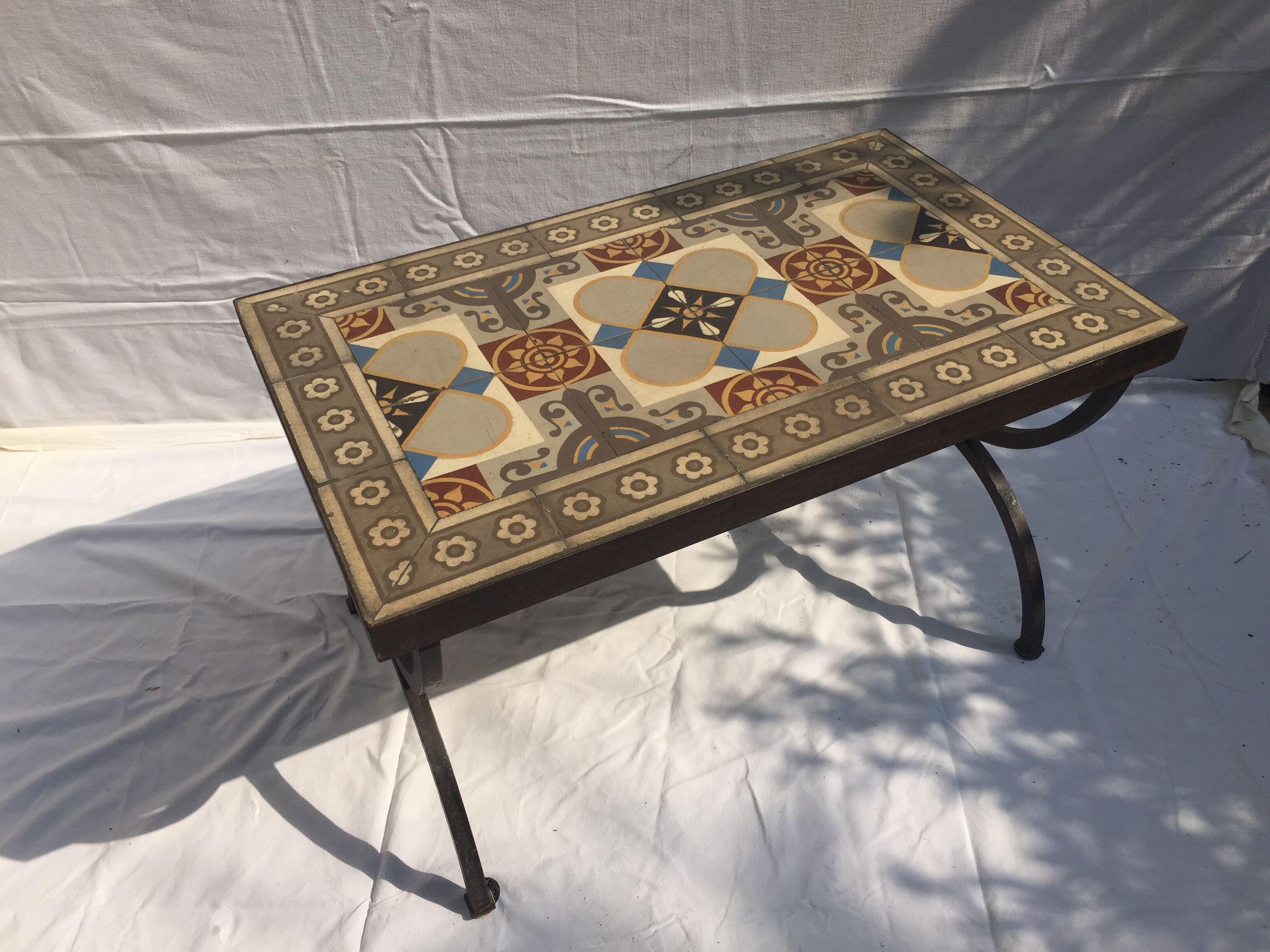 Coffee table in painted cement