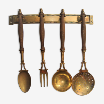 Wood and brass kitchen utensils with vintage wall mount mount 60