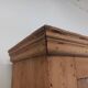 Armoire parisienne en sapin