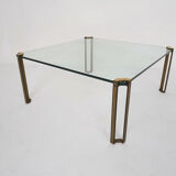 Table basse carrée en laiton et verre par Peter Ghyczy pour Ghyczy, années 1970