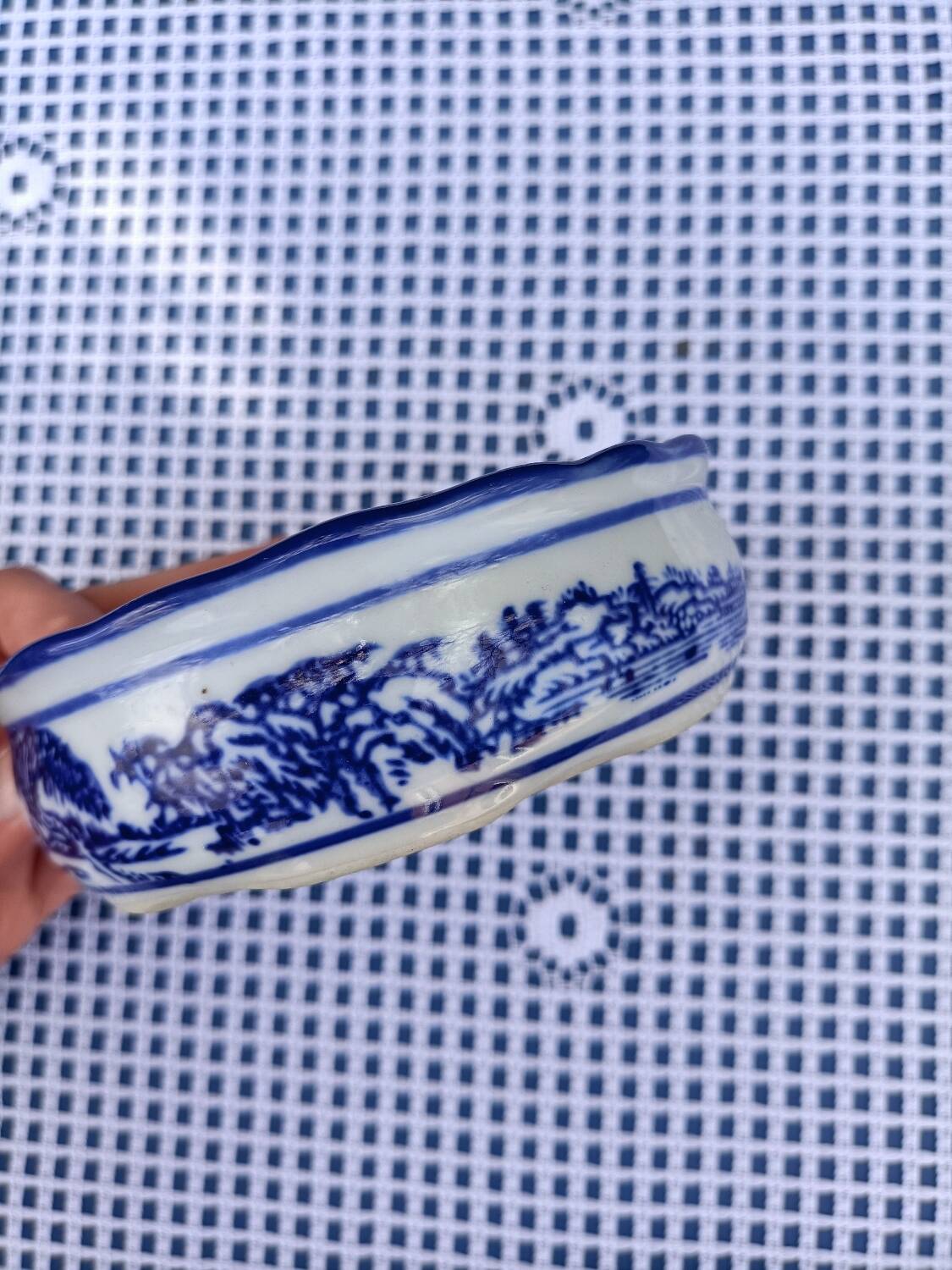 Retro ceramic flower pot/bowl