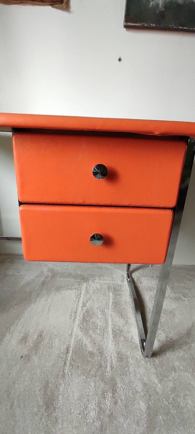 Chrome and skai desk from the 70s