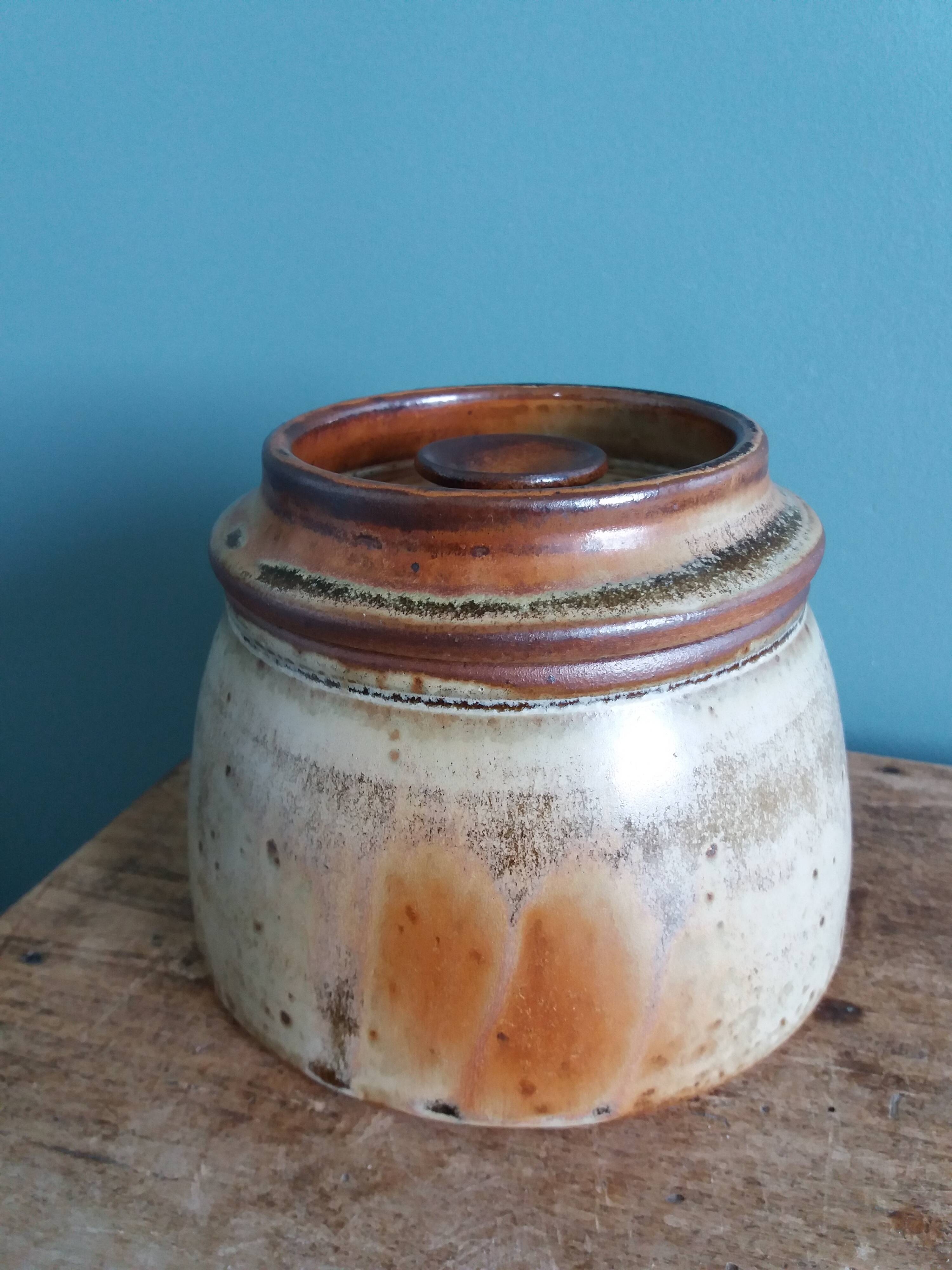 Water butter dish in Puisaye stoneware, Jean-Pierre Prud'homme