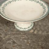 10 plates, a tureen, a fruit cup