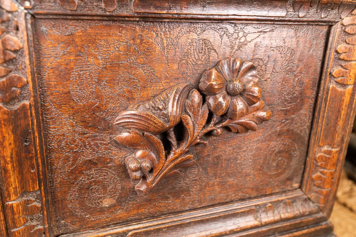 Antique Carved Solid Oak Chest – 2nd Half of the 18th Century