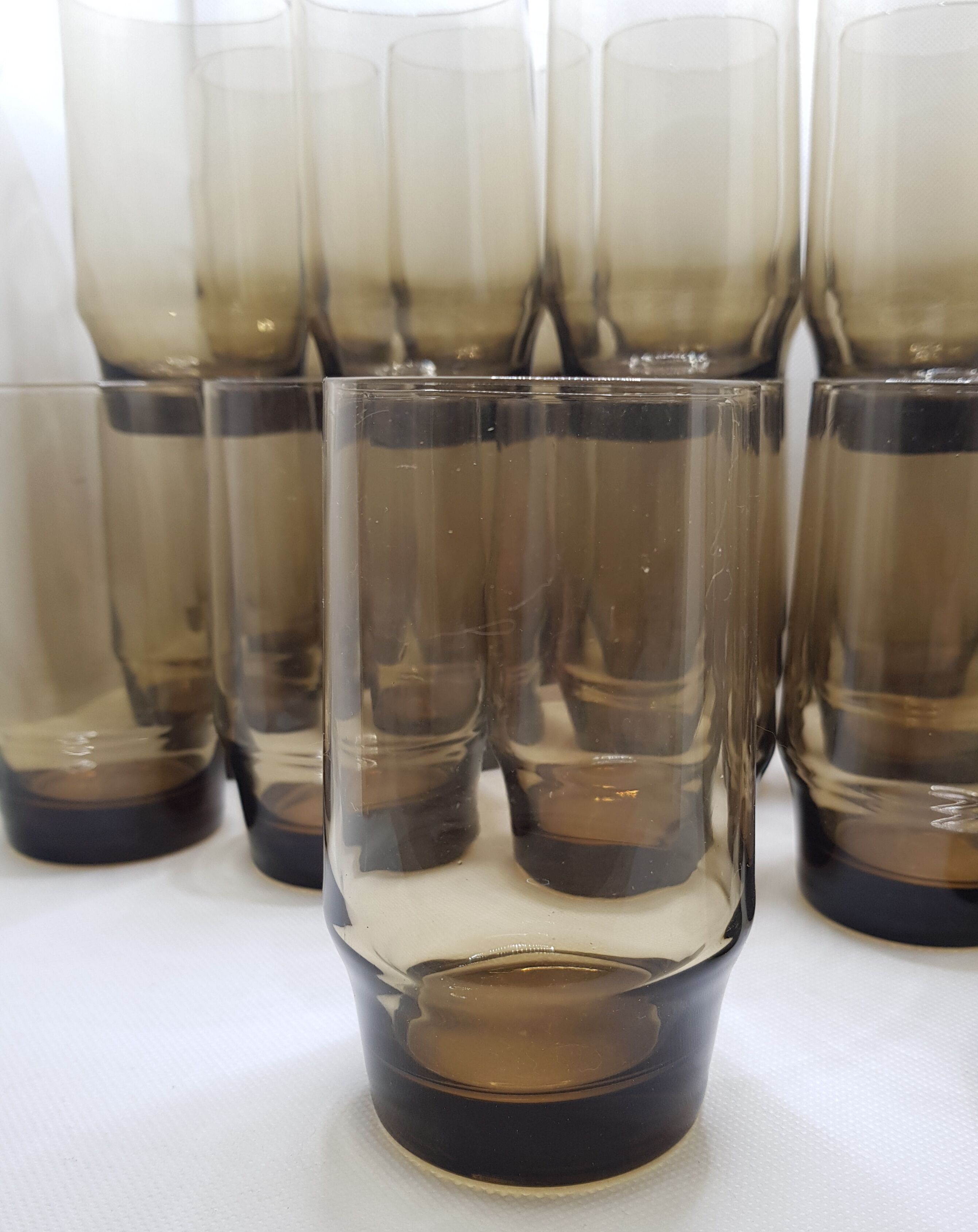 24 verres Hi-ball fumés du milieu du siècle