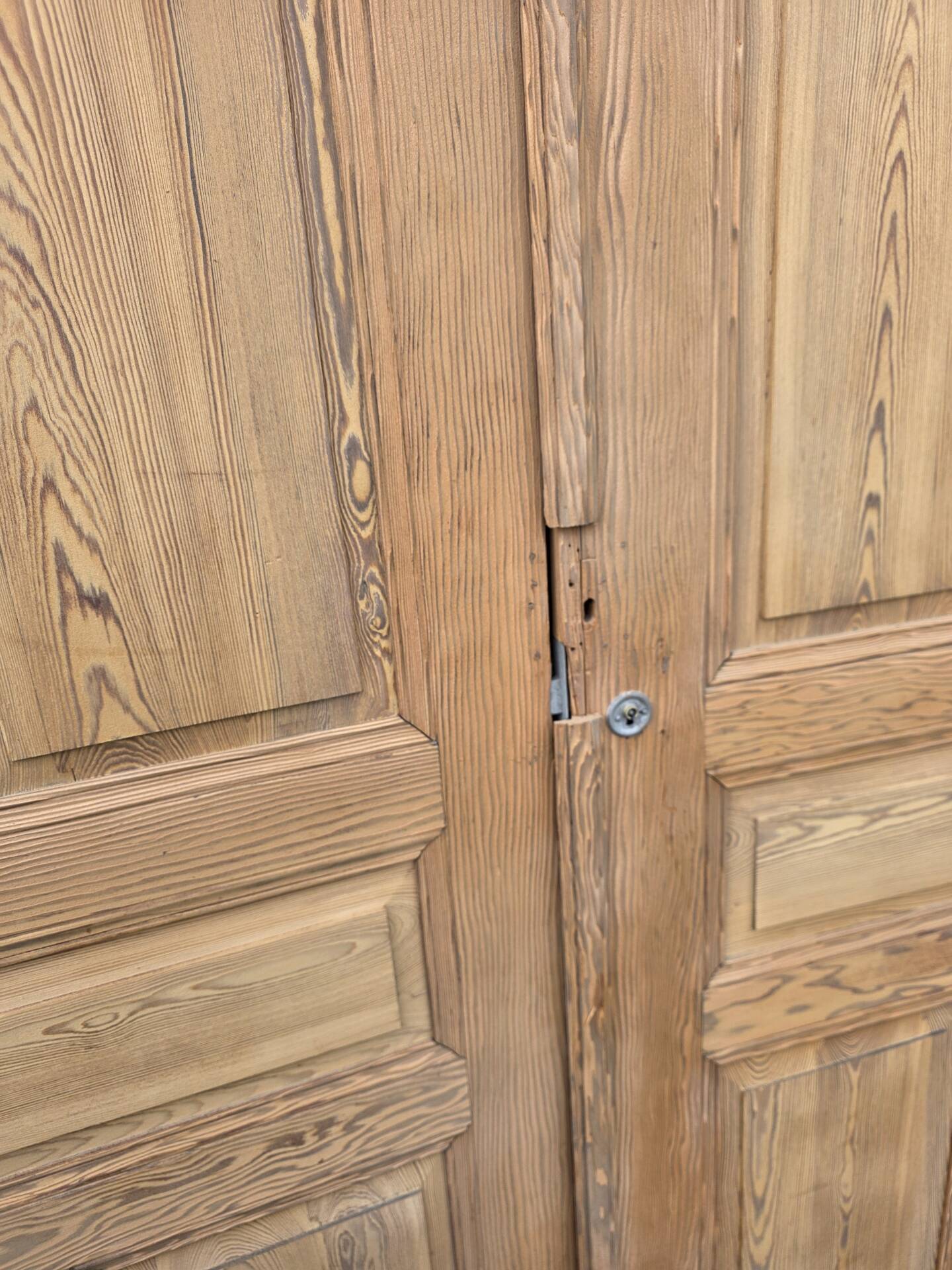 4 old cupboard doors in pitch pine