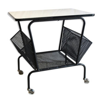 The side wheeled - table circa 50