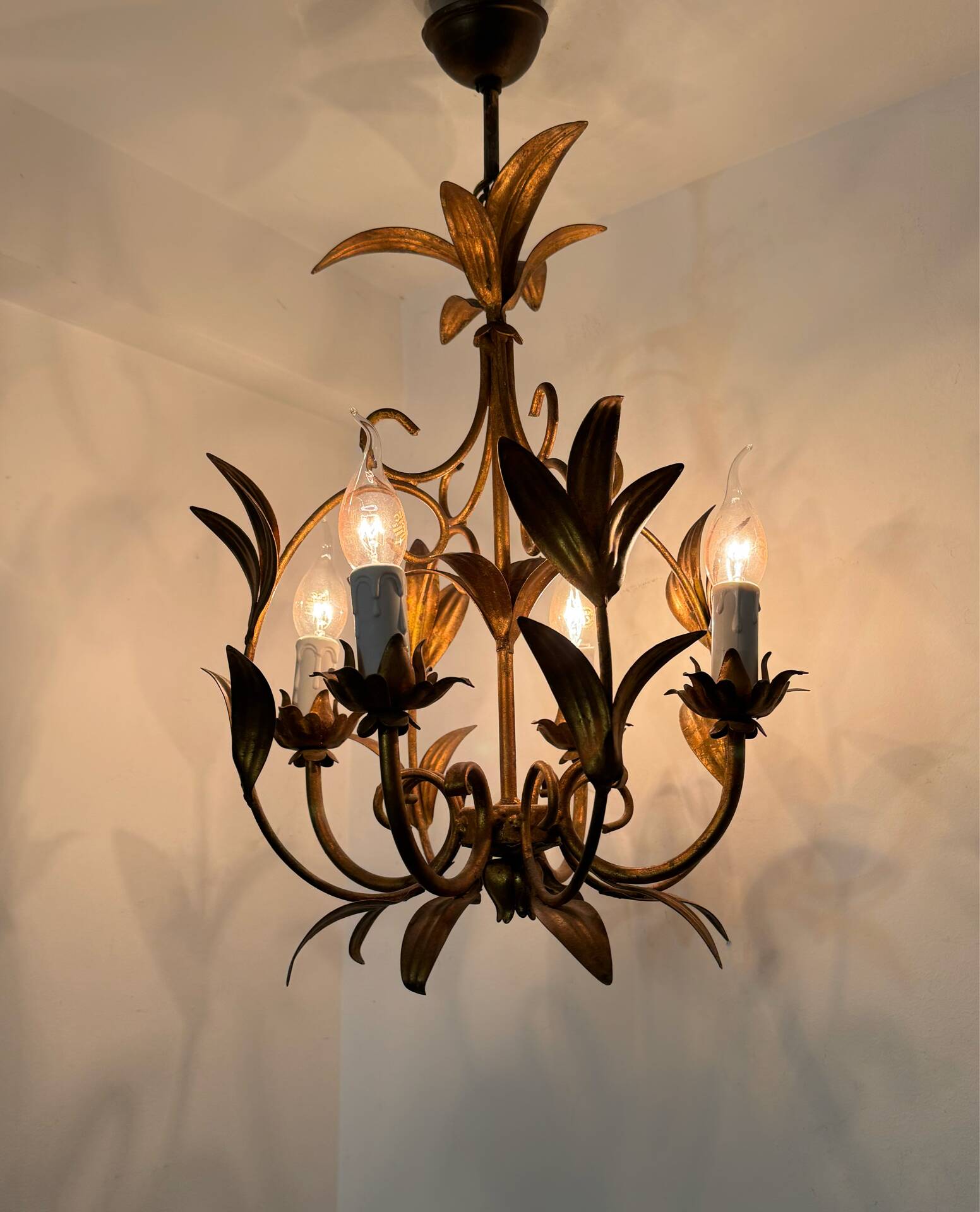 Golden palm leaf lustre 1970s
