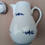 Porcelain coffee pot
