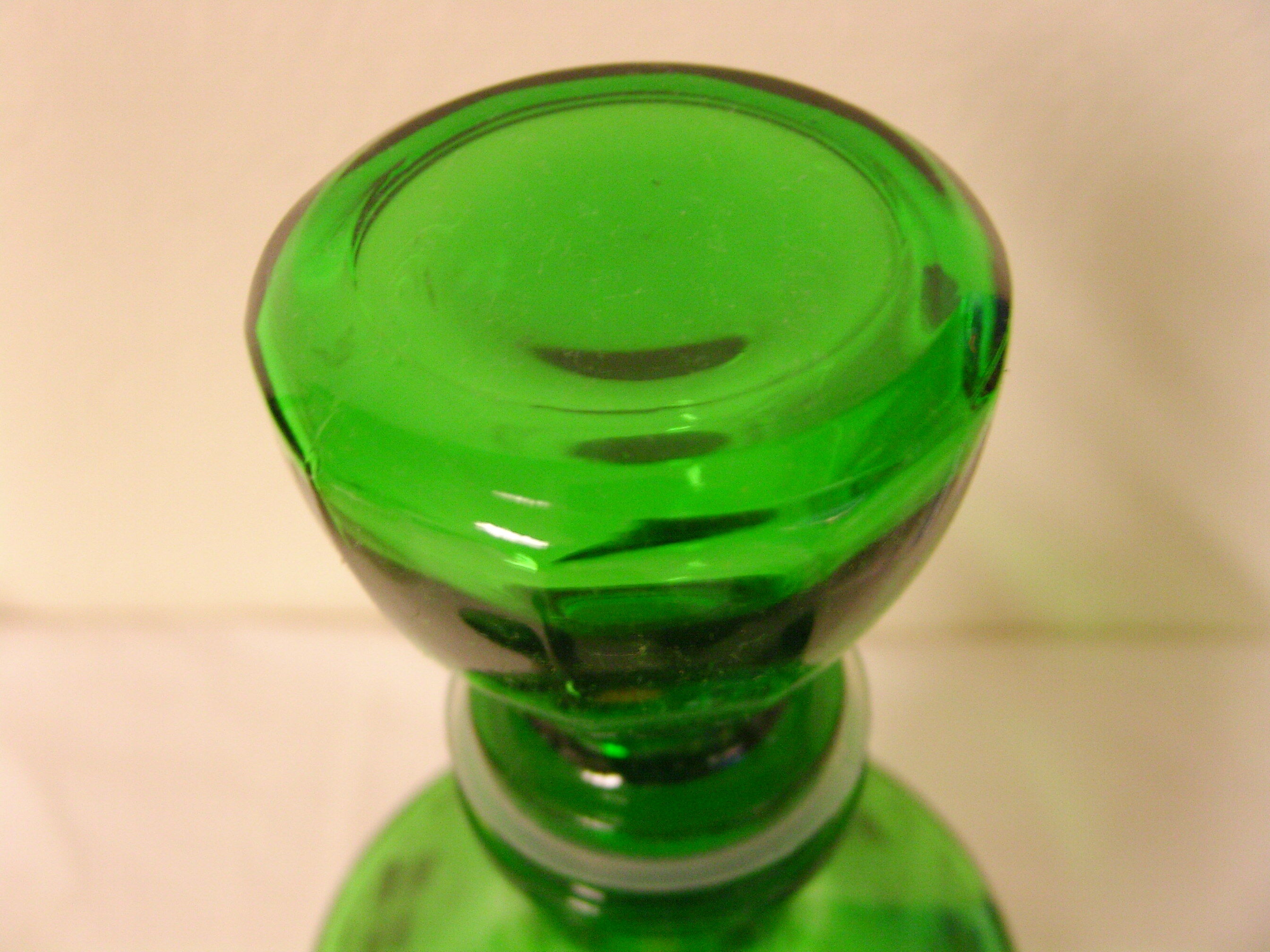 Liquor/digestive service in green and gold glass DELPRETE