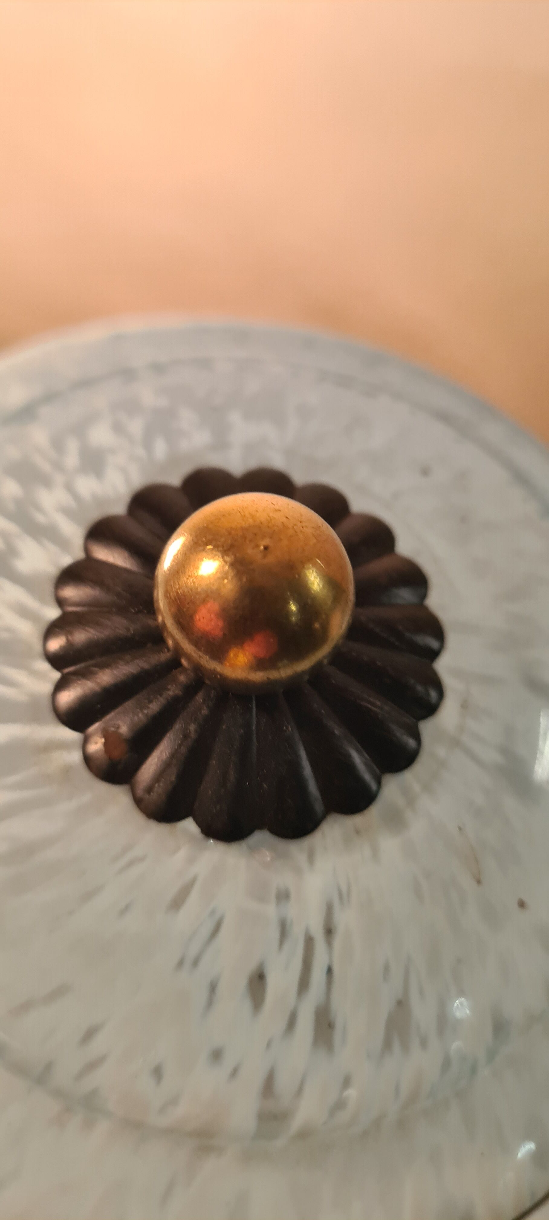 Wrought iron blue ball in opaline clichy speckled with white 35x14