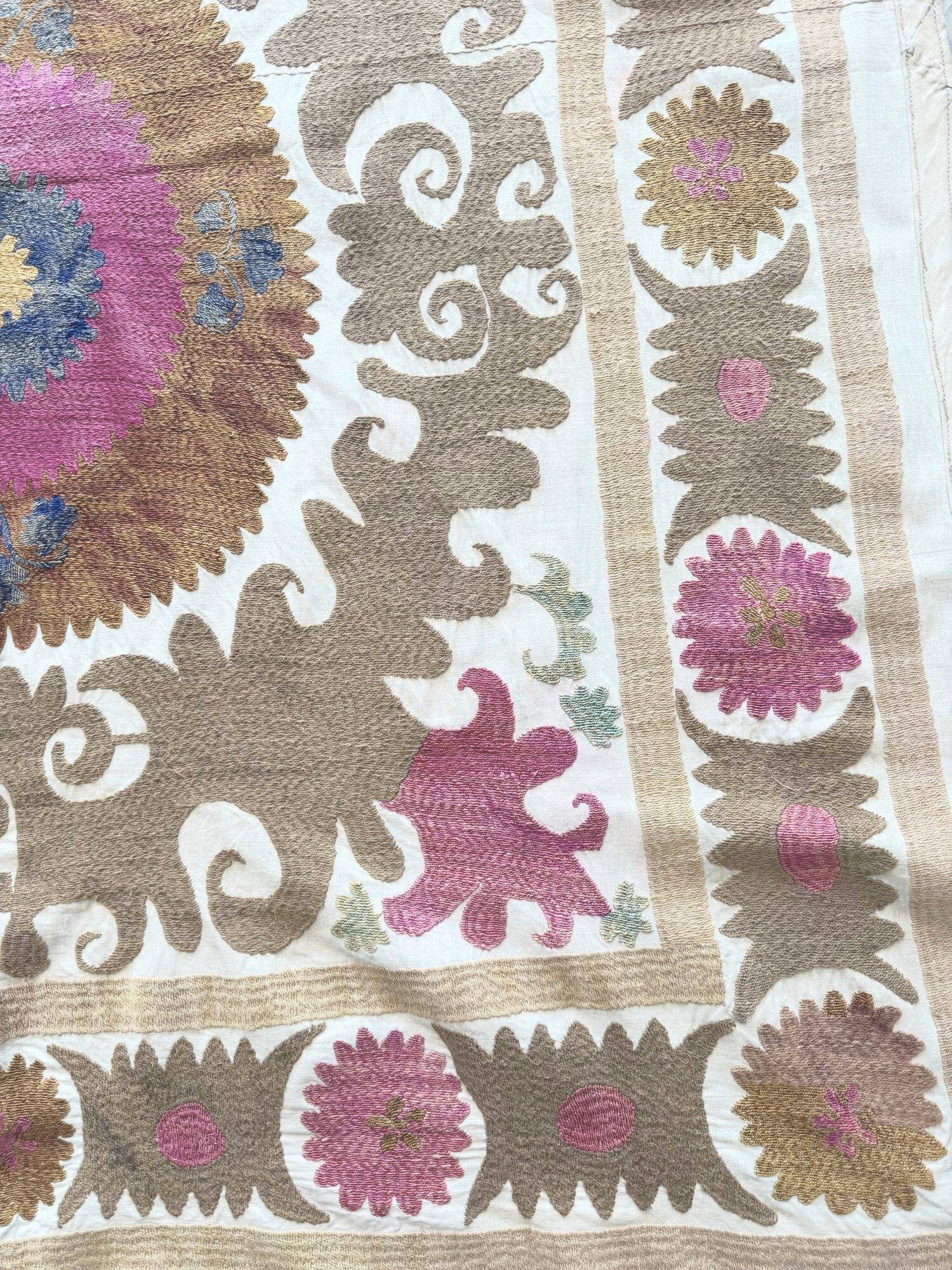 Vintage hand-embroidered tablecloth 121x133 cm