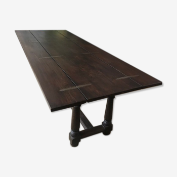 Monastere table with side flaps