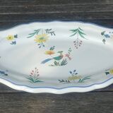 Plat de service en porcelaine de la faïencerie de Gien modèle oiseaux de paradis