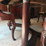 Table de style empire en acajou