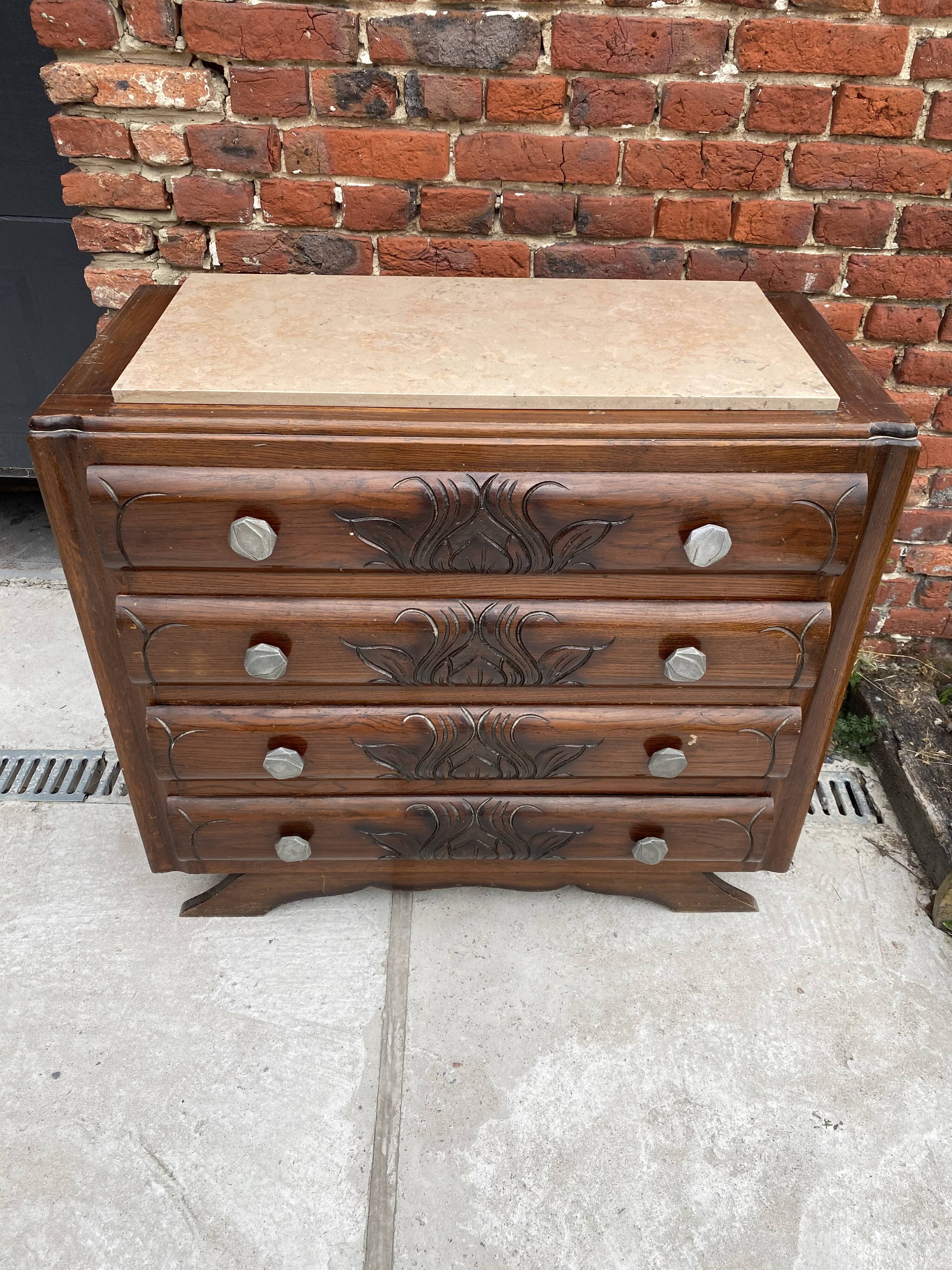 Dresser 30/40s pink marble