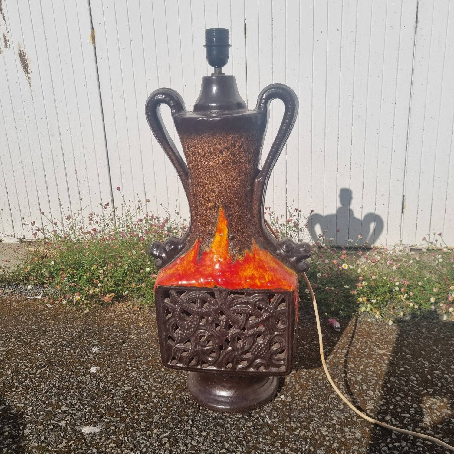 Lampe de sol de 1970, Abat-jour en laiton de mouton