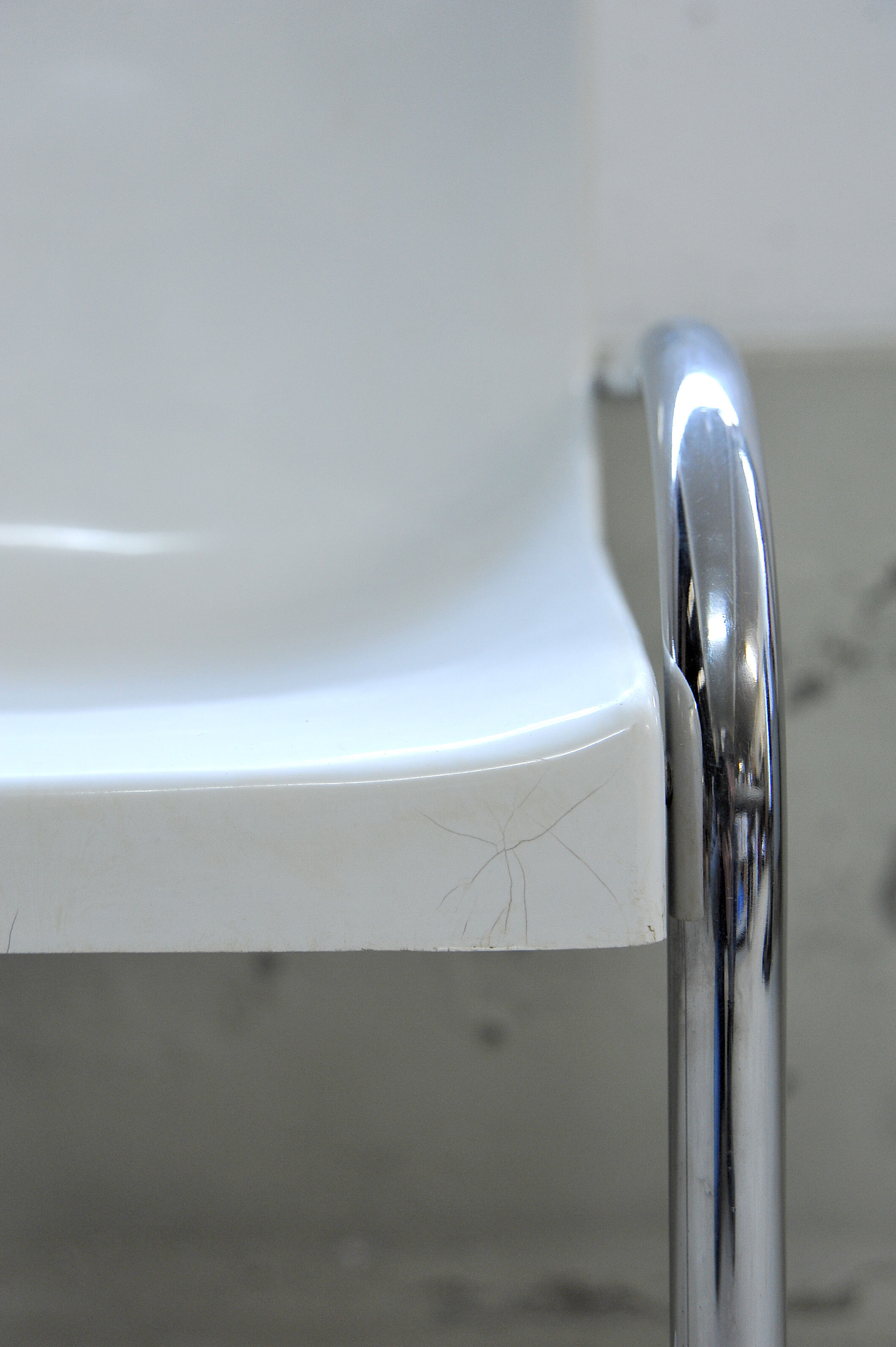 Cantilever Gautier chair, France, 1970