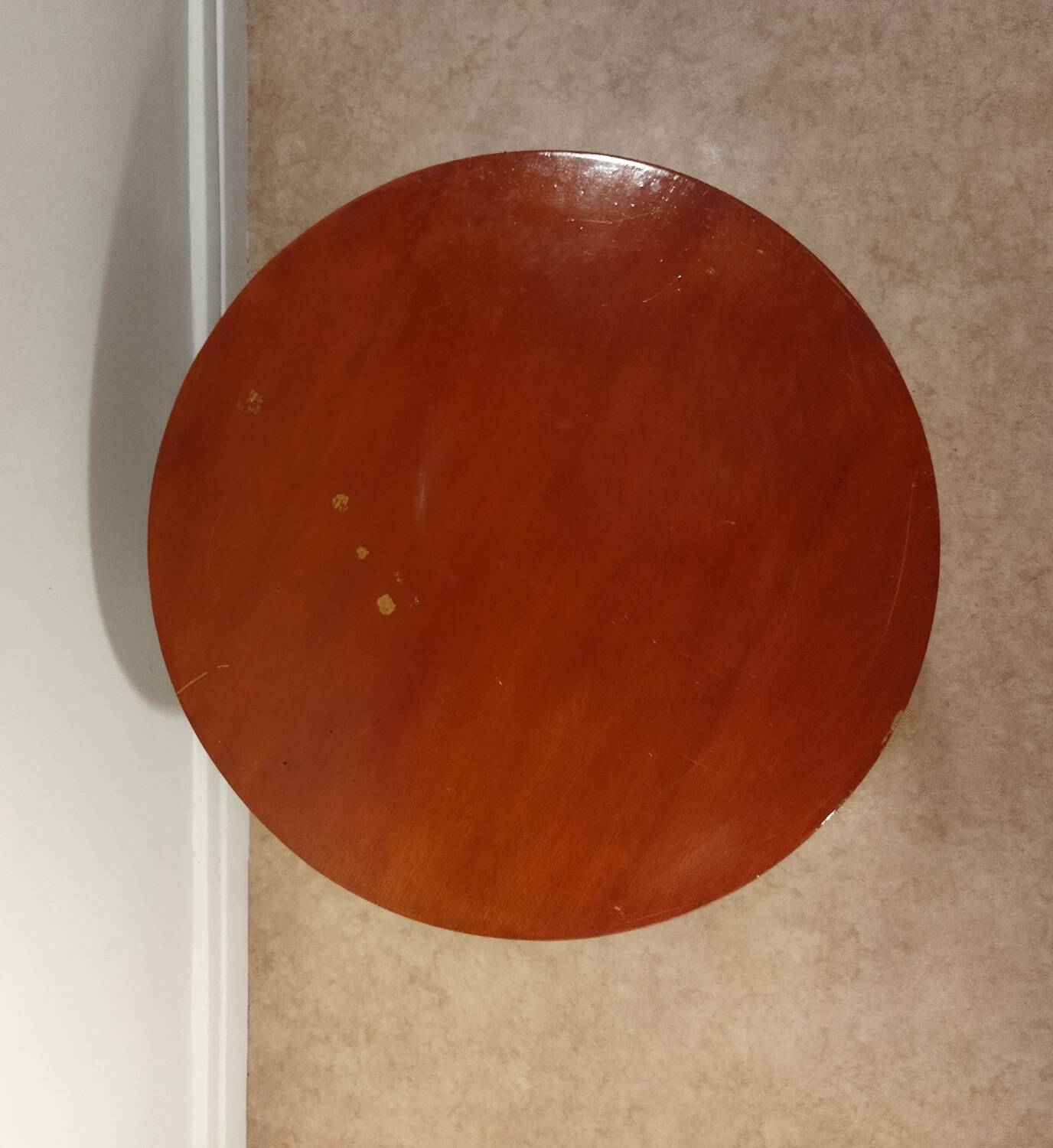 Coffee table with compass legs