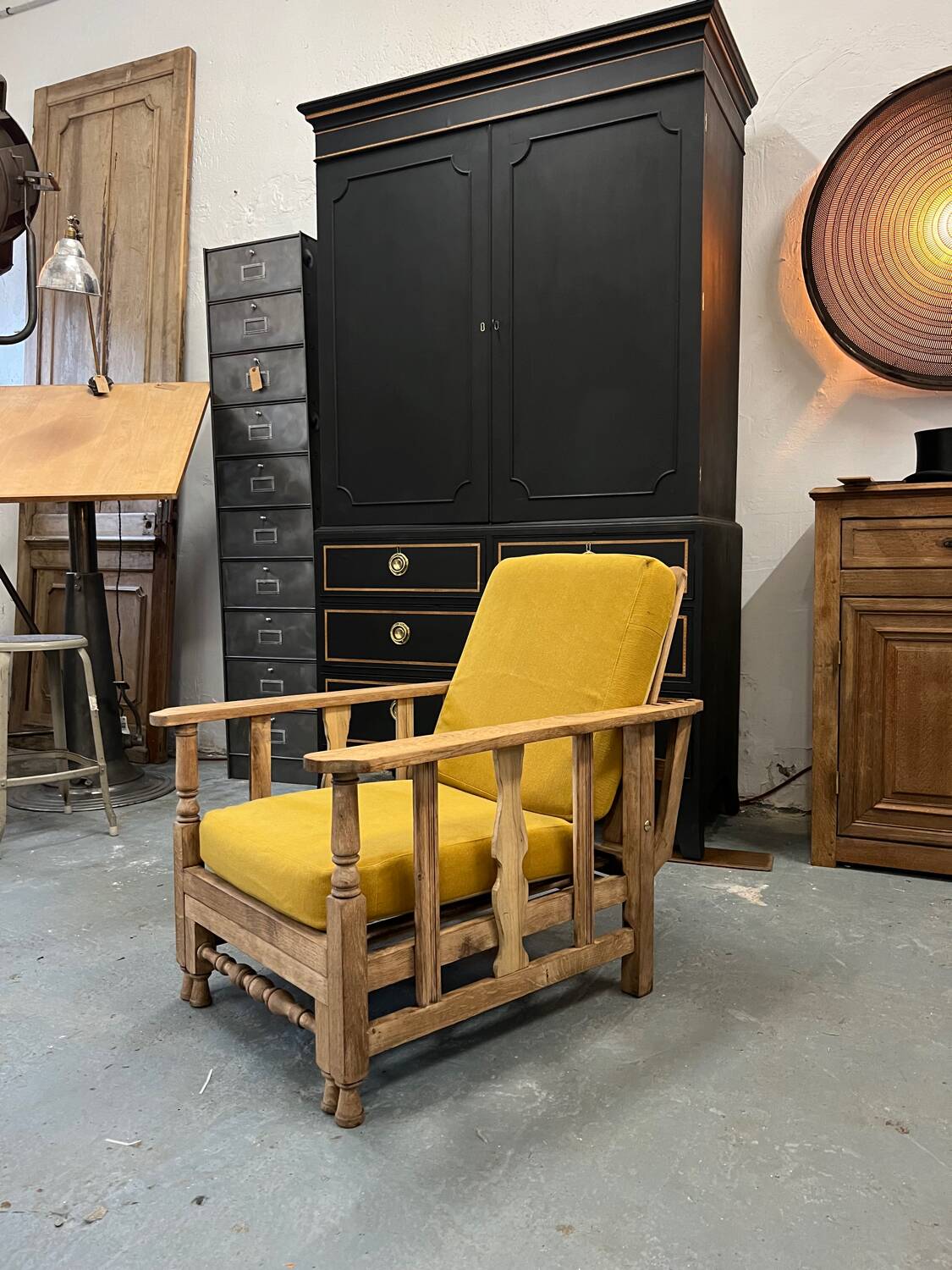 Morris armchair early 20th century