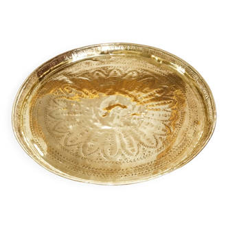 Antique Moroccan hammered copper serving tray, 43 cm