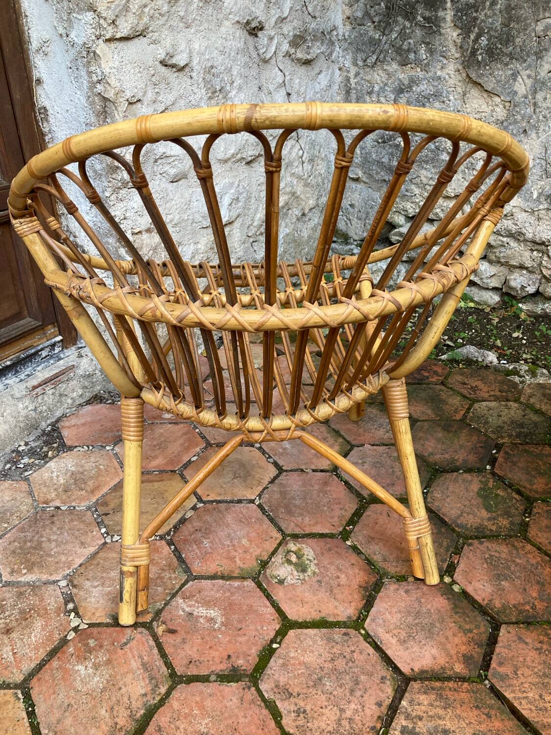 Vintage rattan lounge