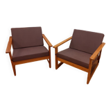 Paire de fauteuils en pin